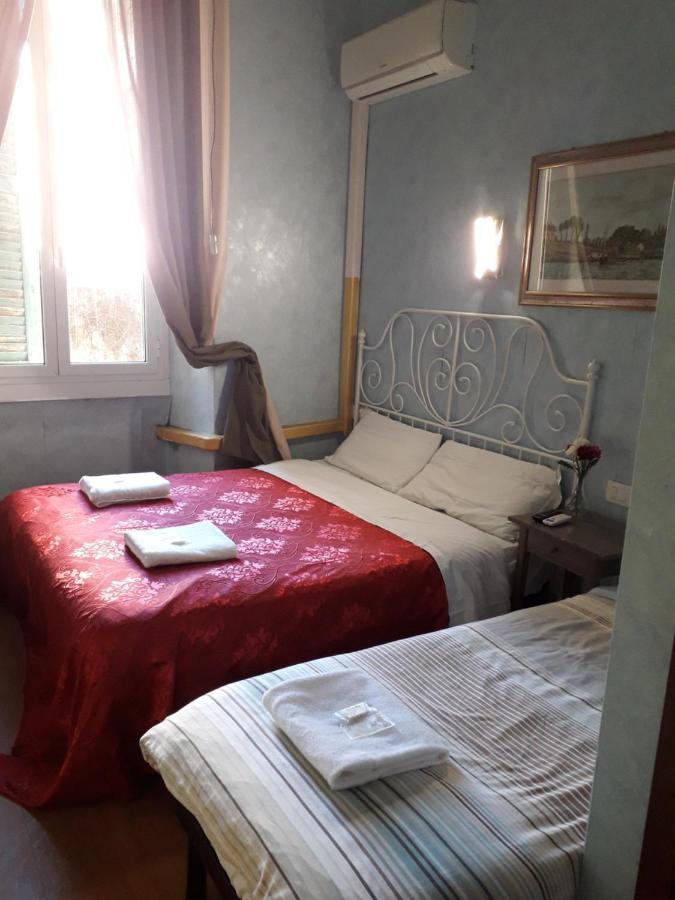 Sunlight 3 * Roma